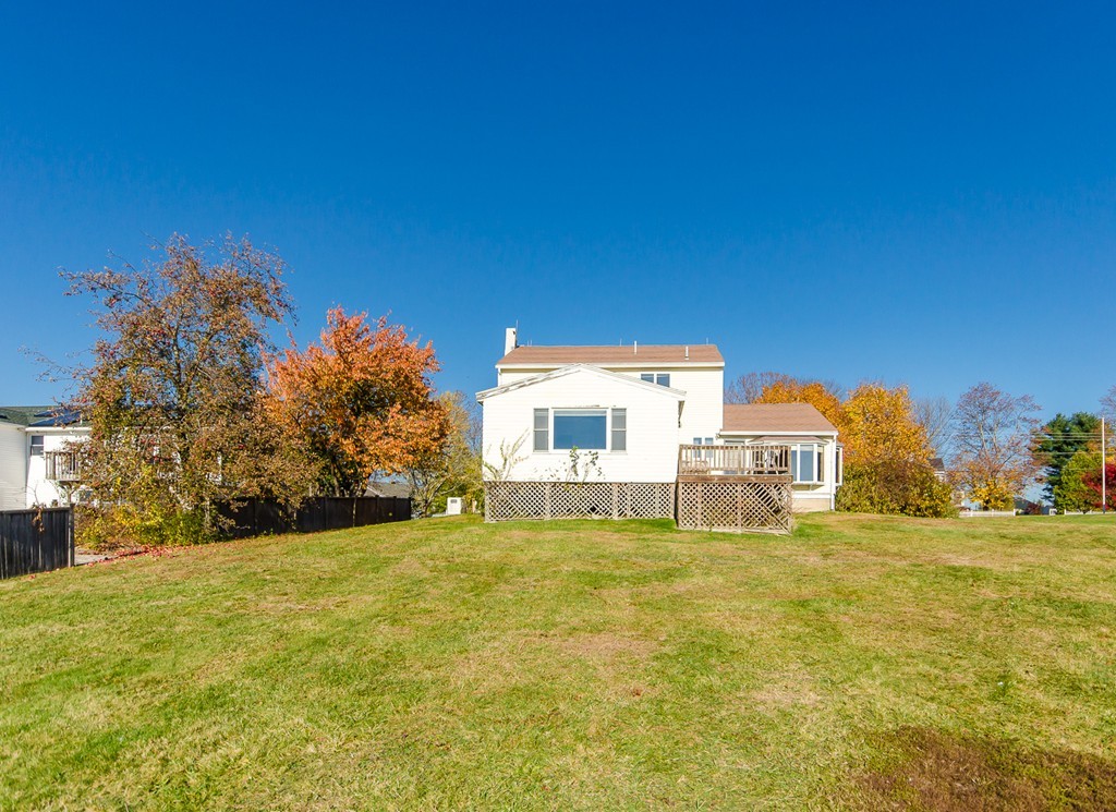 154 Whitehall Road Amesbury, MA 01913 - Photo 24 of 30 Gallery Image 24