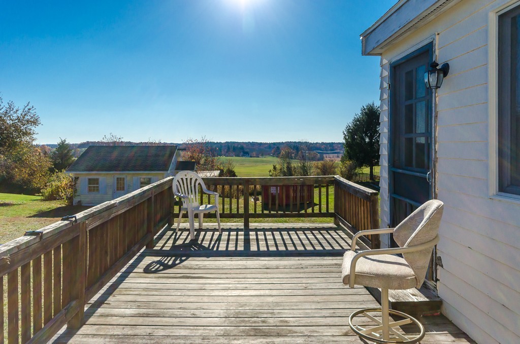 154 Whitehall Road Amesbury, MA 01913 - Photo 26 of 30 Gallery Image 26