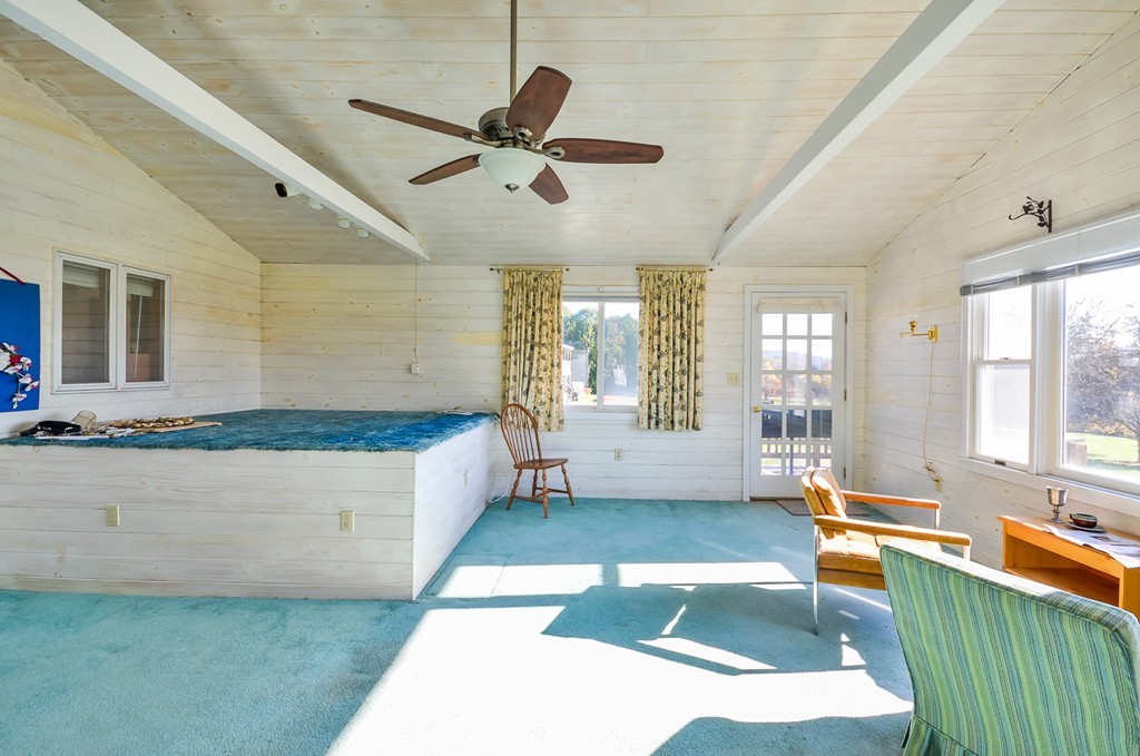 154 Whitehall Road Amesbury, MA 01913 - Photo 8 of 30 Gallery Image 8
