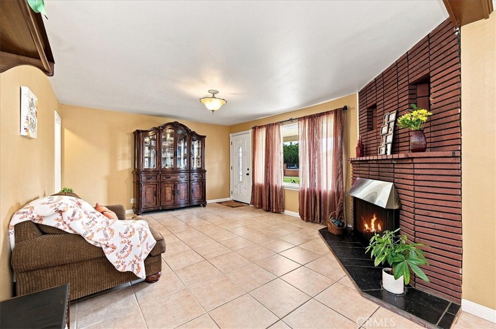 5105 Golden Riverside, CA 92505 - Photo 12 of 50 Gallery Image 12