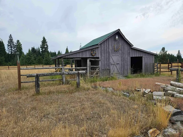 $499,000 | 232 Lackey Road, Weippe, ID 83553