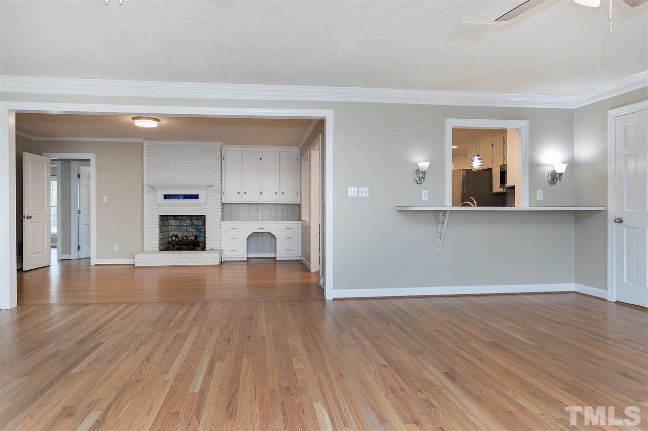4700 Hiddenbrook Drive Raleigh, NC 27609 - Photo 13 of 29