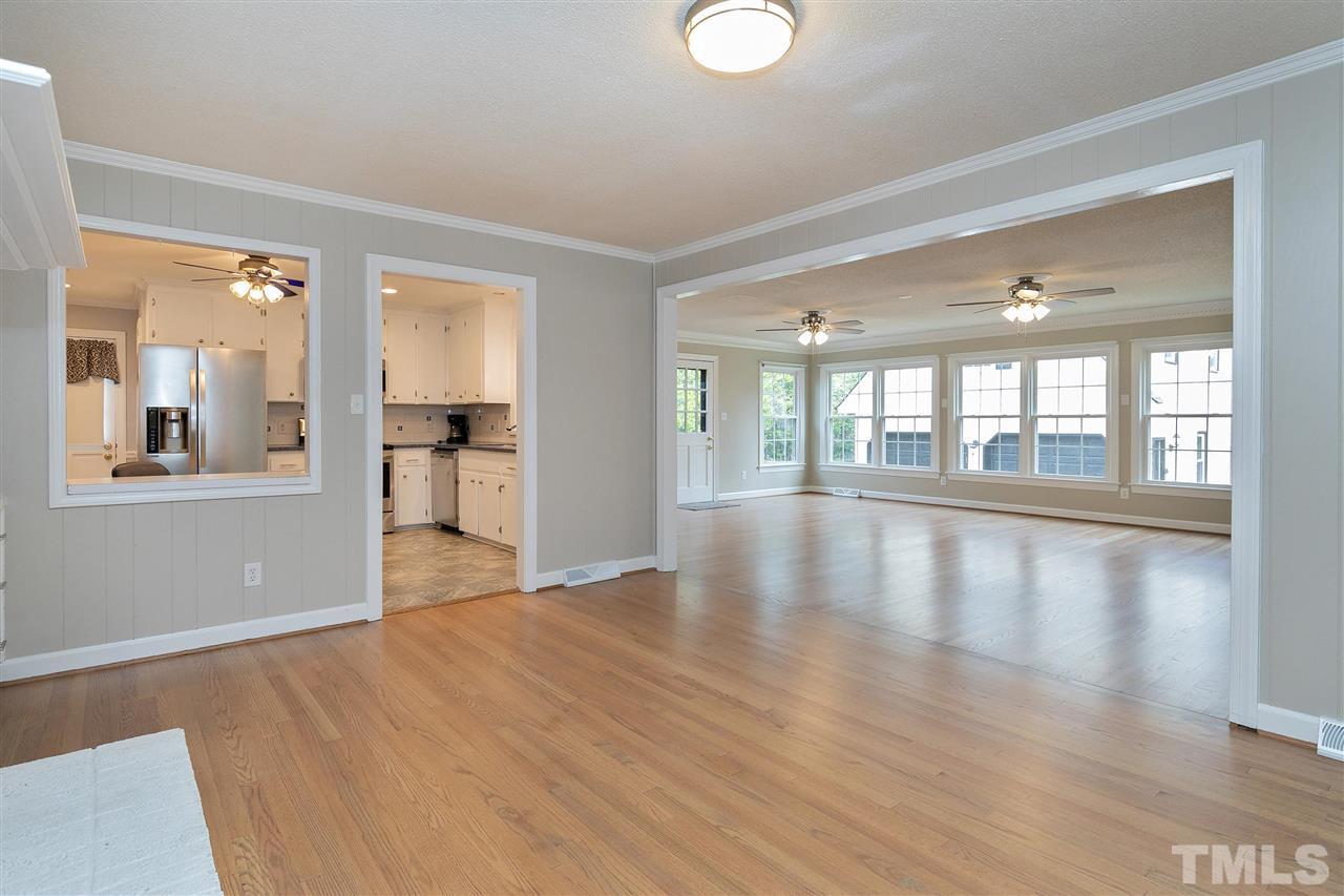 4700 Hiddenbrook Drive Raleigh, NC 27609 - Photo 10 of 29