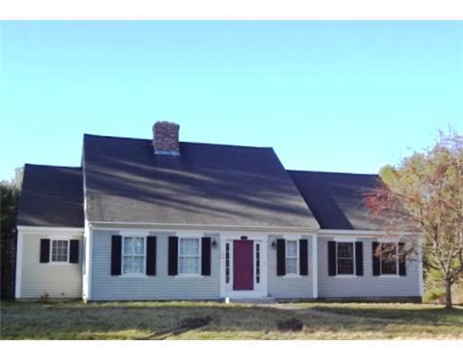515 River Road Arundel, ME 04046 - Photo 1 of 25 Exterior Front. An eye-catching Cape...