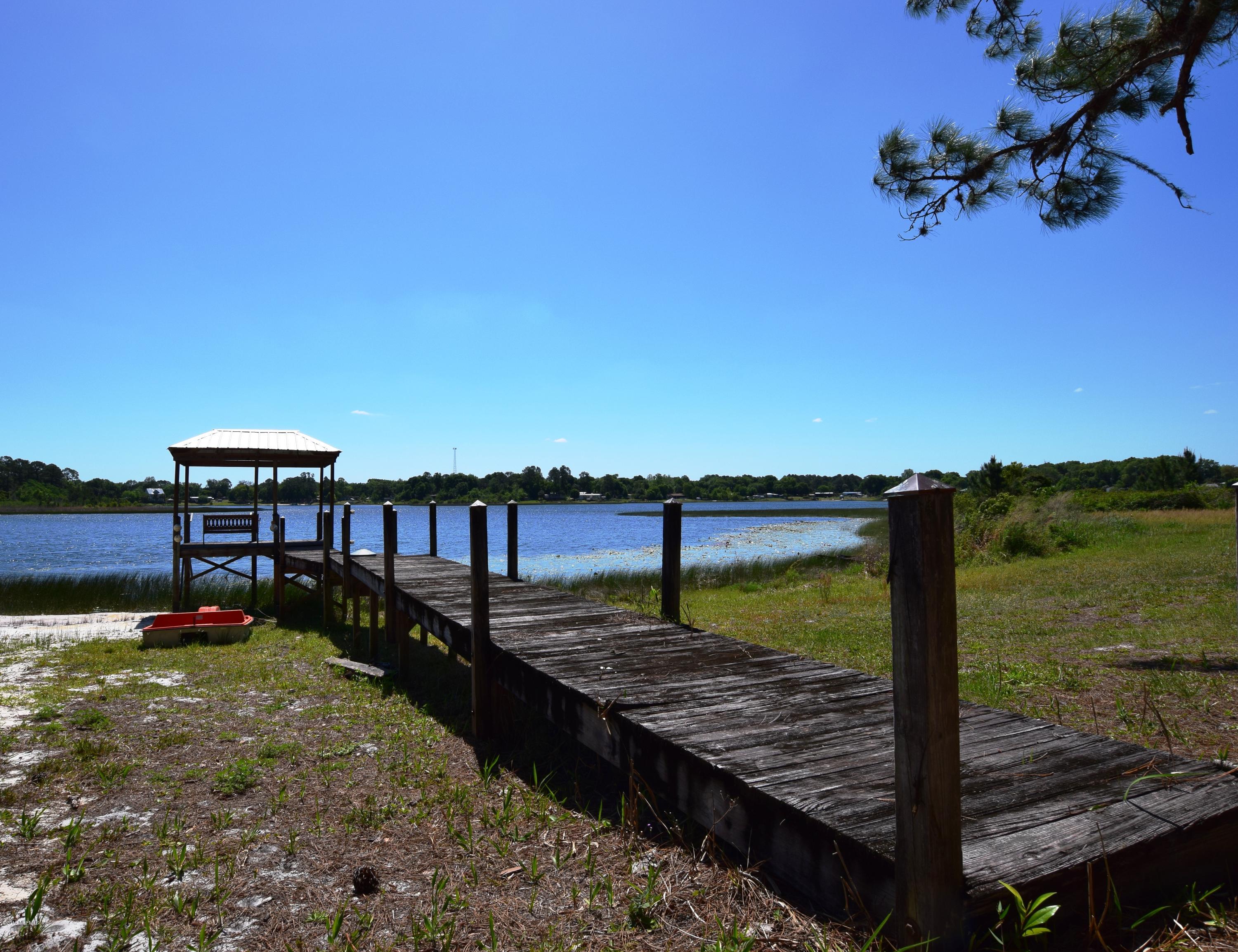 155 Silver Pond Road Crescent City, FL 32112 - Photo 4 of 27 dock