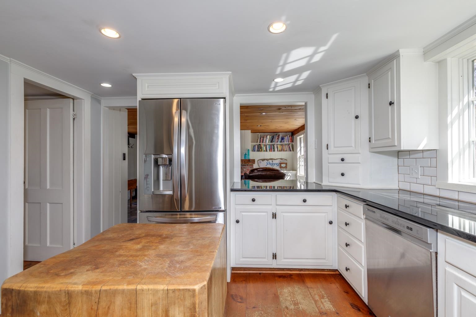 1038 Hopkinton Road Hopkinton, NH 03229 - Photo 10 of 59 Gallery Image 10