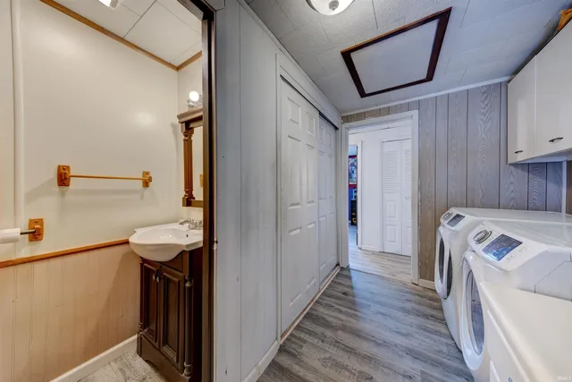 $220,000 | 310 East 22nd Street, Huntingburg, IN 47542