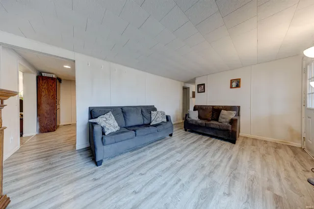 $220,000 | 310 East 22nd Street, Huntingburg, IN 47542