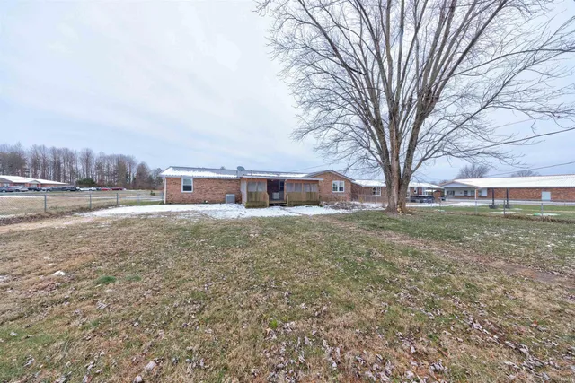 $220,000 | 310 East 22nd Street, Huntingburg, IN 47542