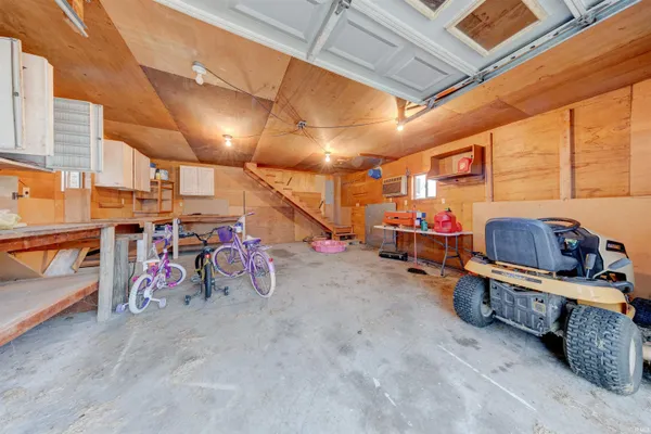 $210,000 | 310 East 22nd Street, Huntingburg, IN 47542