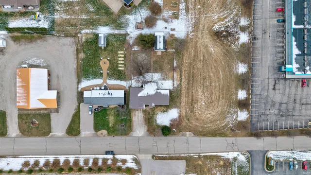 $220,000 | 310 East 22nd Street, Huntingburg, IN 47542