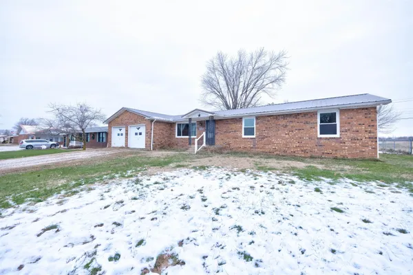 $210,000 | 310 East 22nd Street, Huntingburg, IN 47542