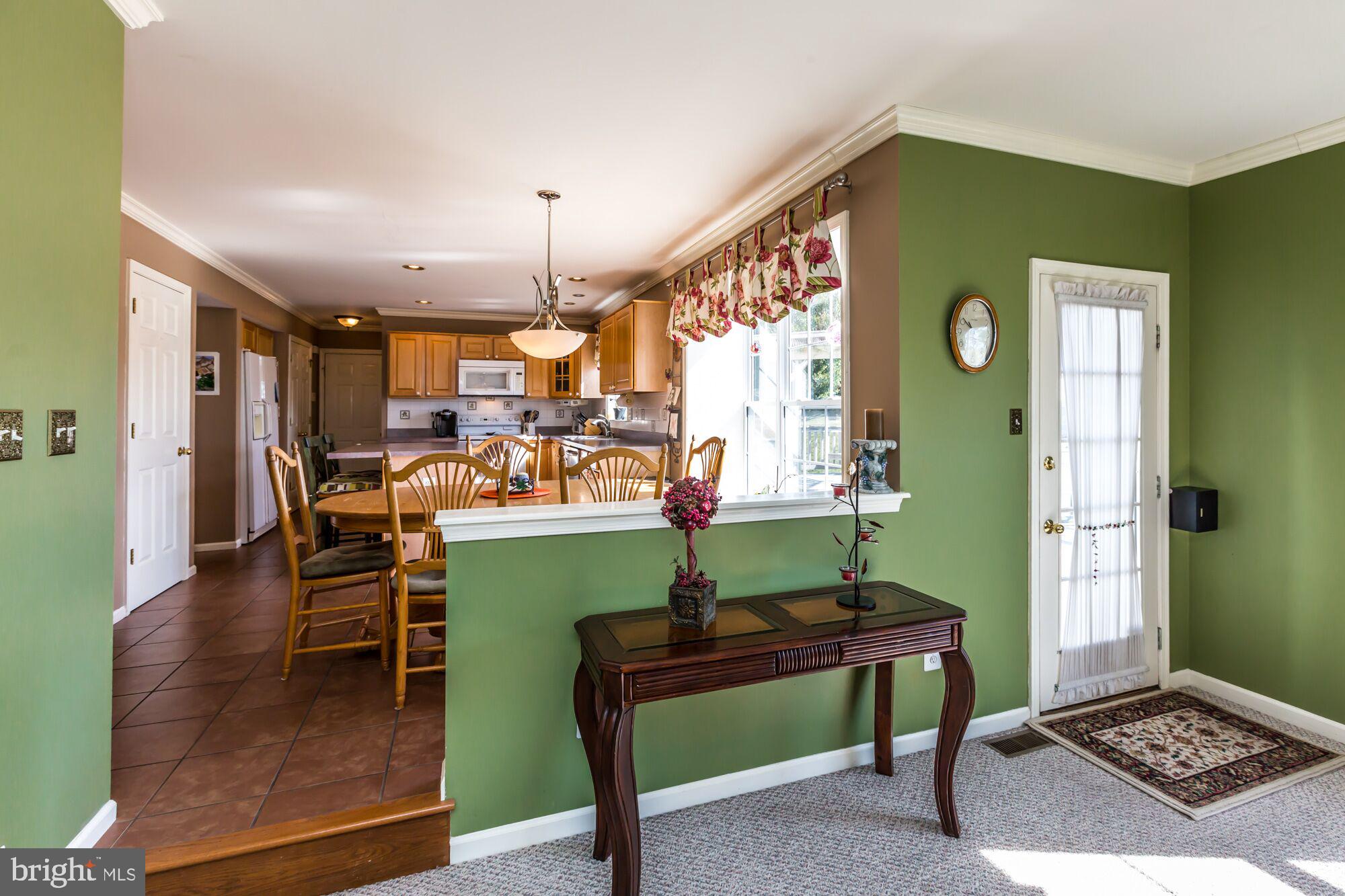 2060 Old Skippack Road Harleysville, PA 19438 - Photo 11 of 43 Family Room