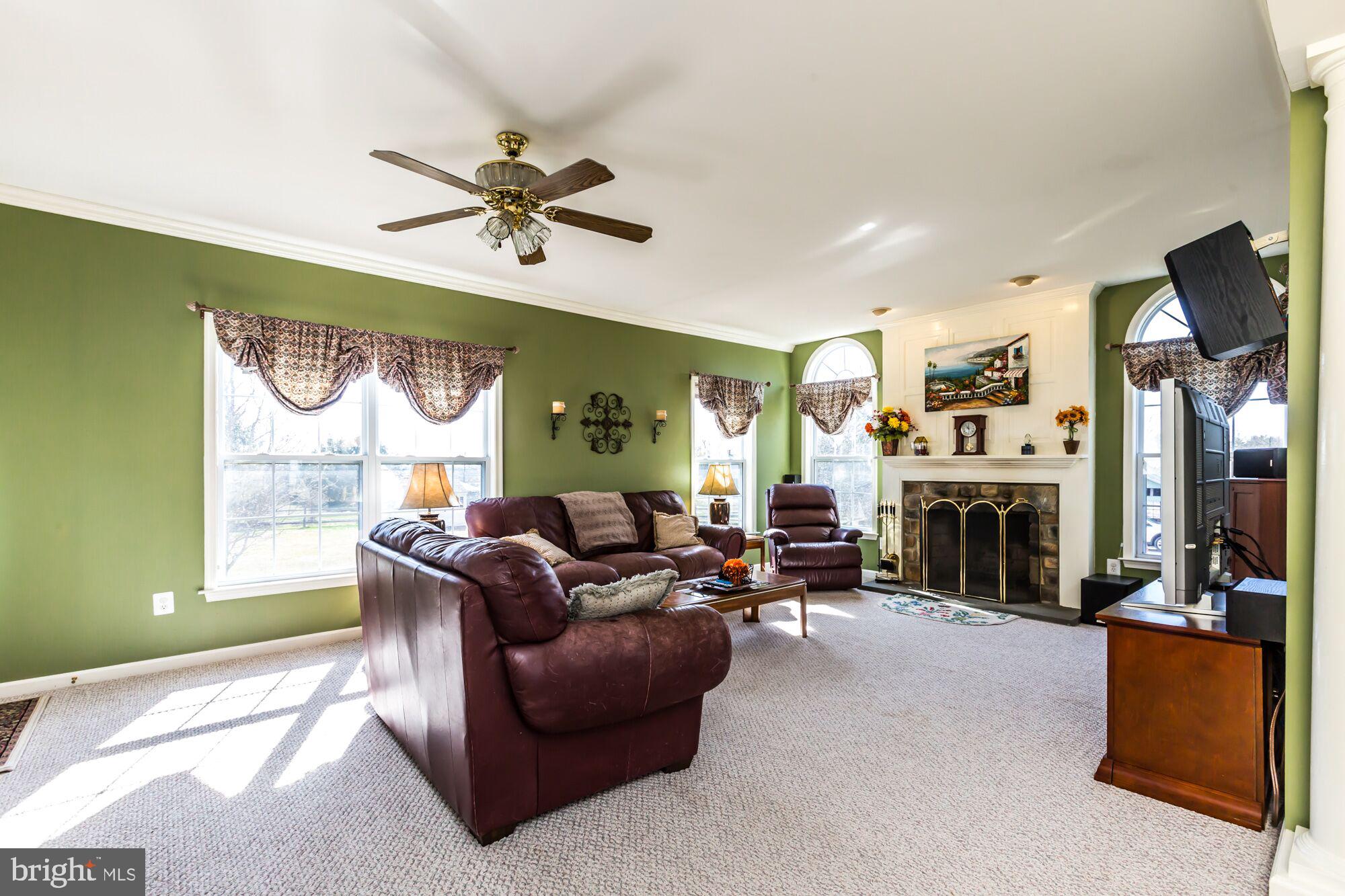 2060 Old Skippack Road Harleysville, PA 19438 - Photo 10 of 43 Family Room