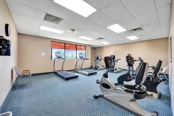 $2,000 | 8900 Washington Street, Unit 416, Pembroke Pines, FL 33025