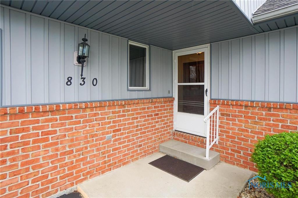 830 Fox Run Road, Unit U1 Findlay, OH 45840 - Photo 3 of 19 Gallery Image 3