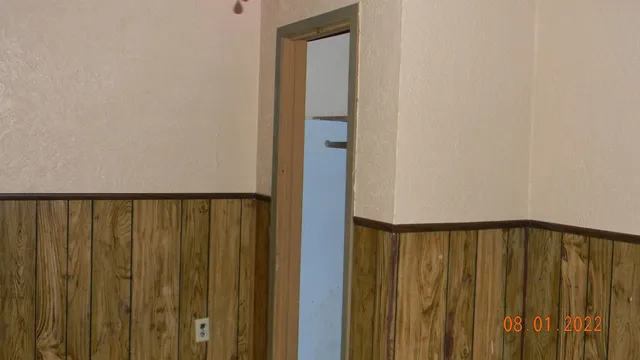 $225,000 | 400 Grover Avenue, Haysville, KS 67217