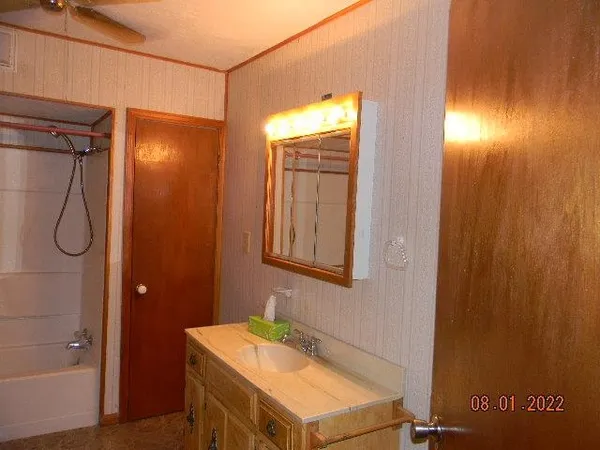 $225,000 | 400 Grover Avenue, Haysville, KS 67217