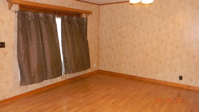 $225,000 | 400 Grover Avenue, Haysville, KS 67217