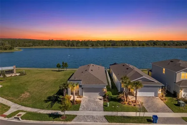 $425,000 | 31763 Asbury Avenue, Wesley Chapel, FL 33545