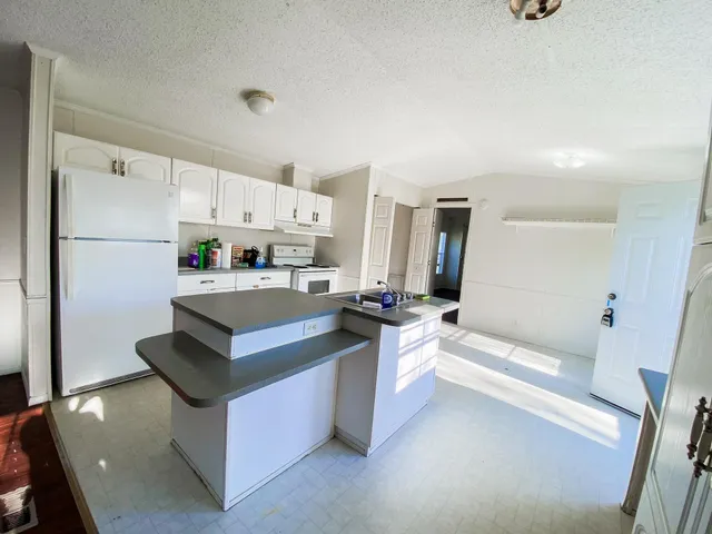 $1,000 | 2294 Farm To Market 980, Unit C, Huntsville, TX 77320