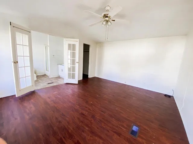 $1,000 | 2294 Farm To Market 980, Unit C, Huntsville, TX 77320