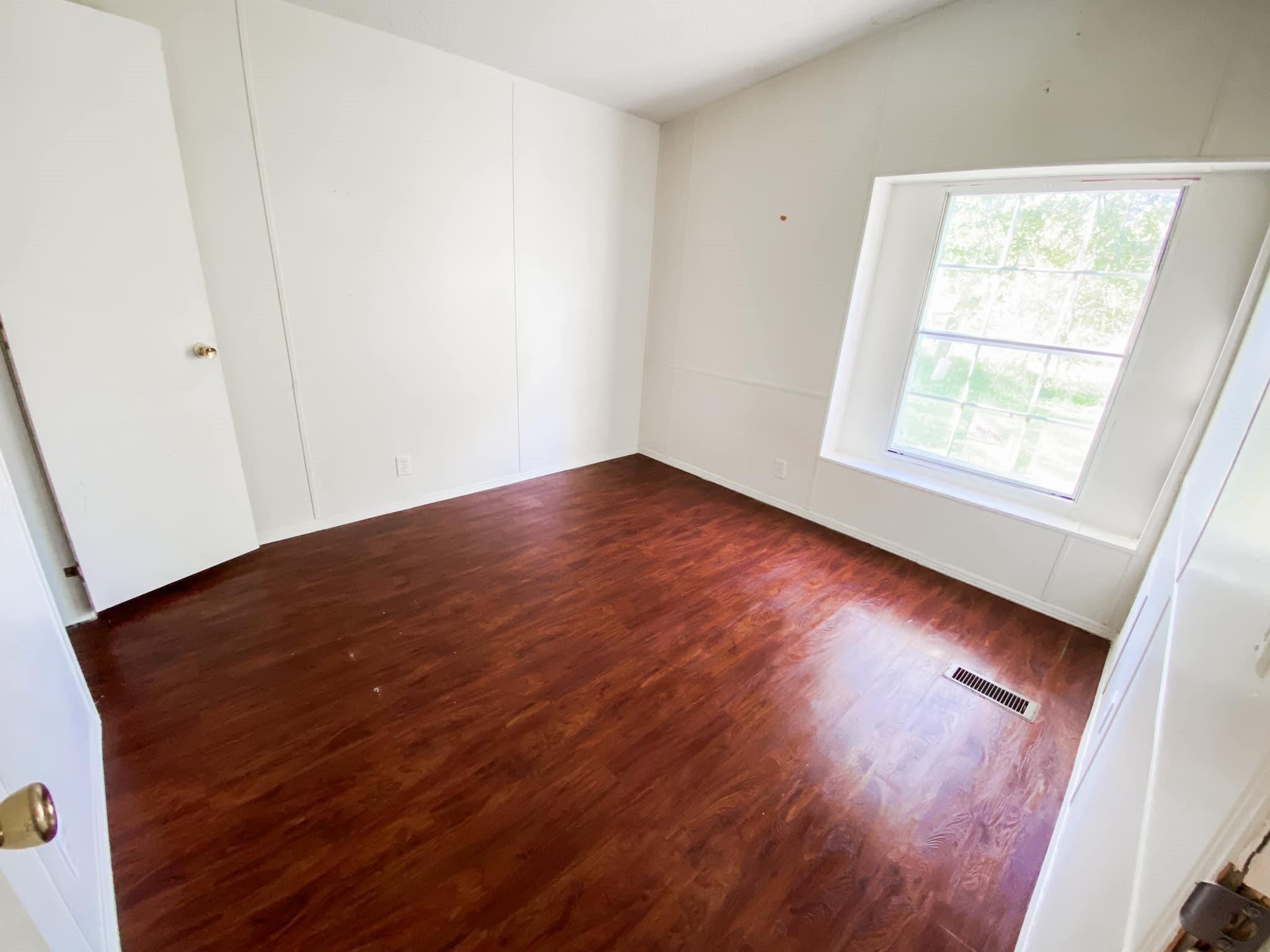 2294 Farm To Market 980, Unit C Huntsville, TX 77320 - Photo 4 of 8 2nd bed room