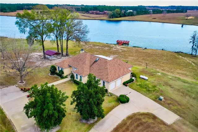 $674,900 | 8280 Central Avenue, Waycross, GA 31503