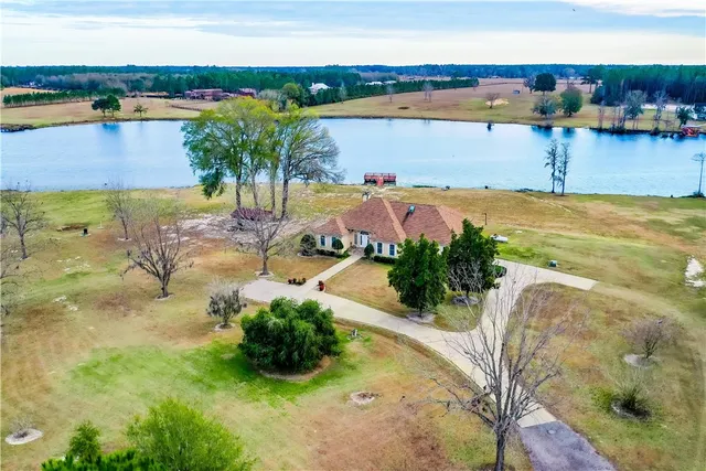 $674,900 | 8280 Central Avenue, Waycross, GA 31503