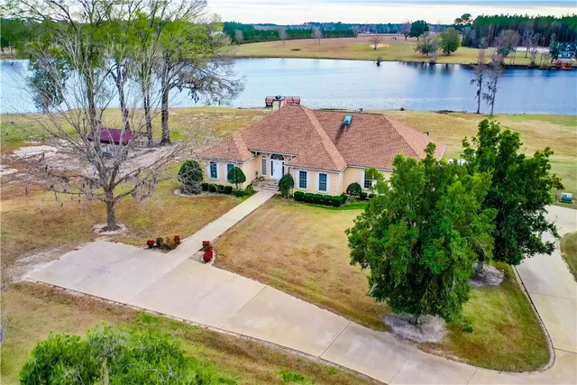 $674,900 | 8280 Central Avenue, Waycross, GA 31503