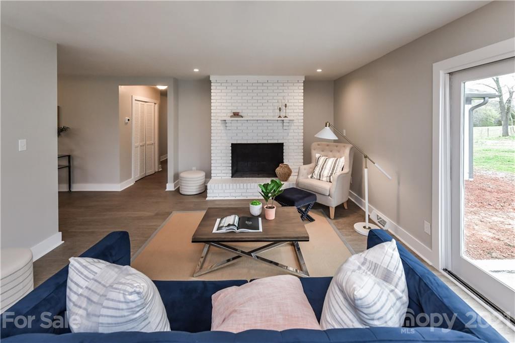 4111 Tom Starnes Road Waxhaw, NC 28173 - Photo 12 of 46 Gallery Image 12