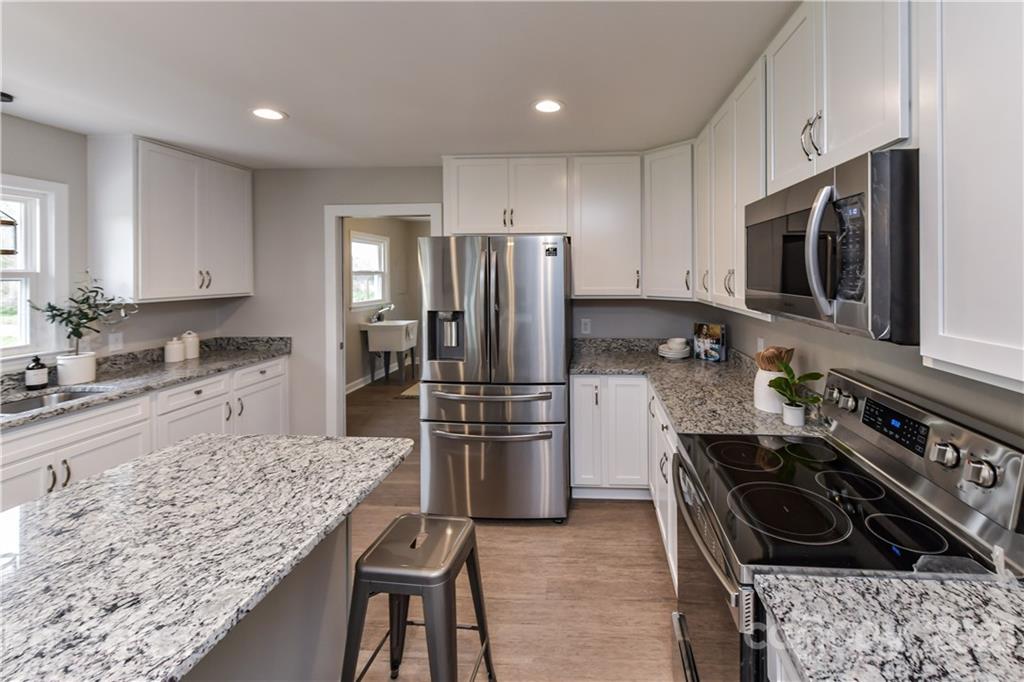 4111 Tom Starnes Road Waxhaw, NC 28173 - Photo 17 of 46 Gallery Image 17