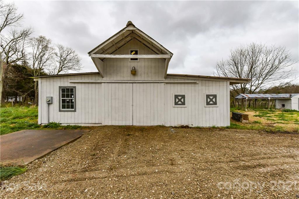 4111 Tom Starnes Road Waxhaw, NC 28173 - Photo 36 of 46 Gallery Image 36