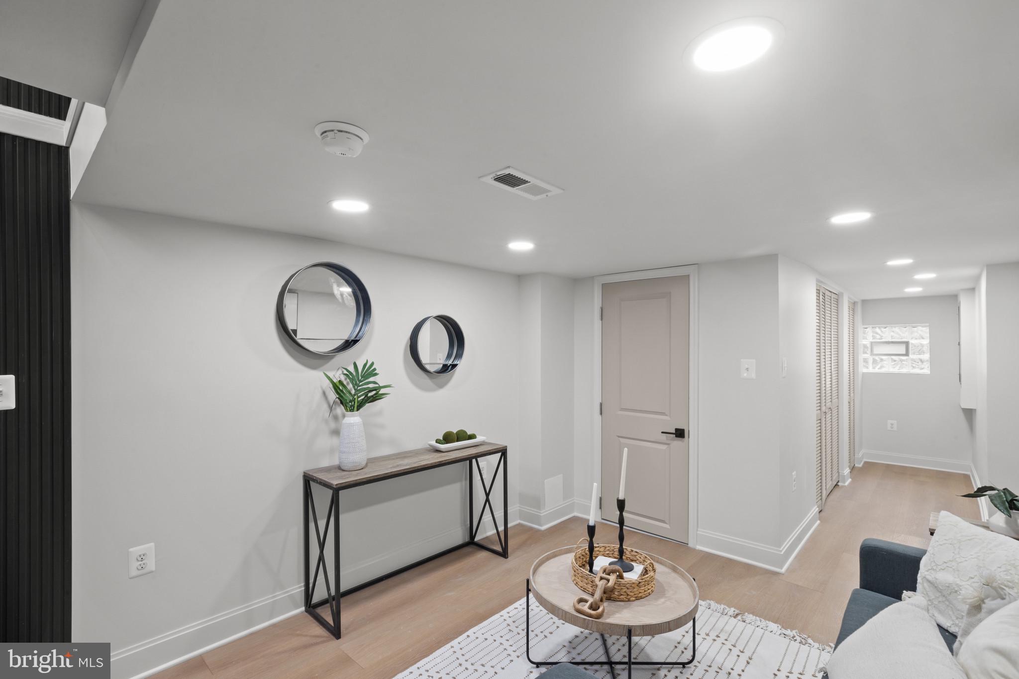 124 North Mount Street Baltimore, MD 21223 - Photo 8 of 38