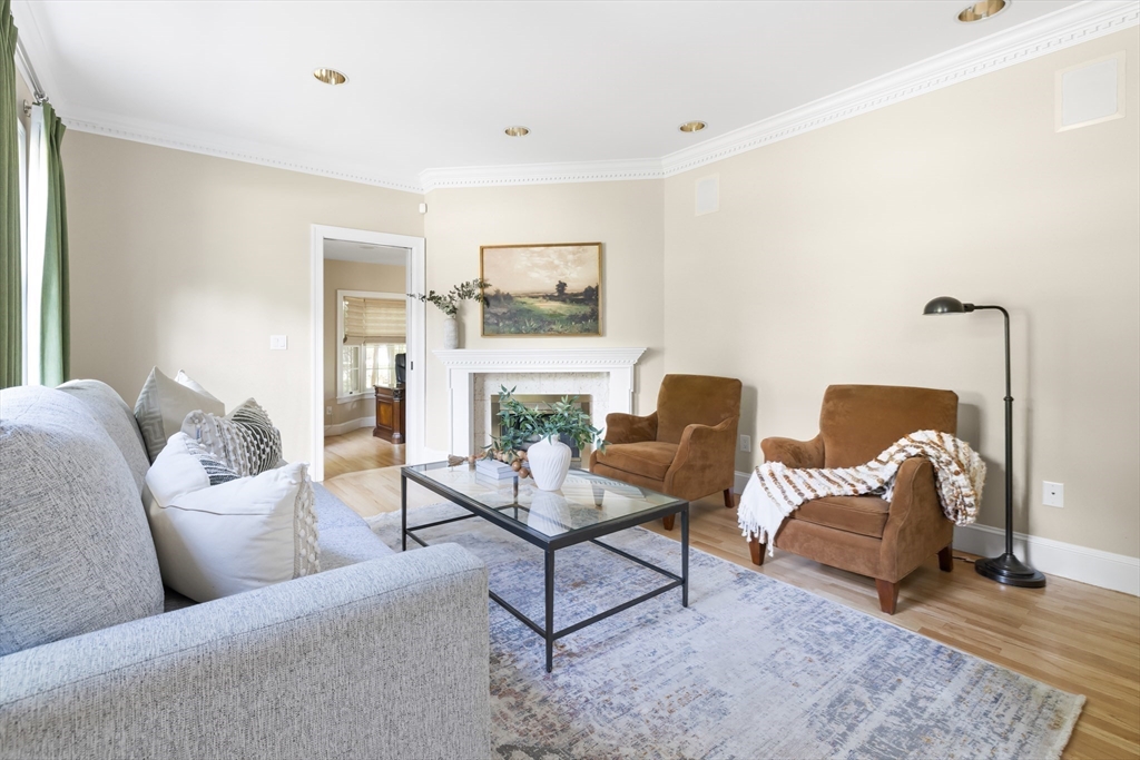 99 Huntington Road Newton, MA 02458 - Photo 3 of 36
