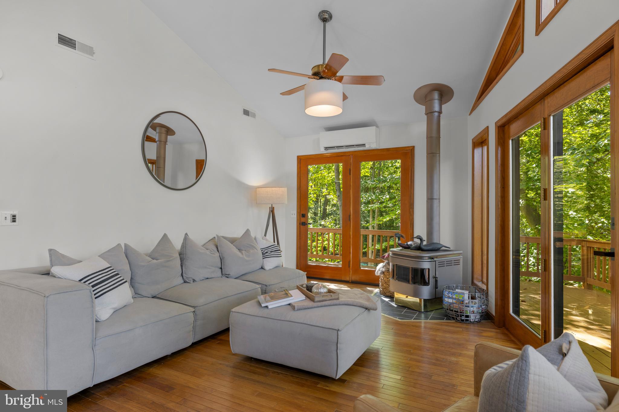 10050 Forrest Lane Chestertown, MD 21620 - Photo 11 of 49 a living room with furniture and a large window