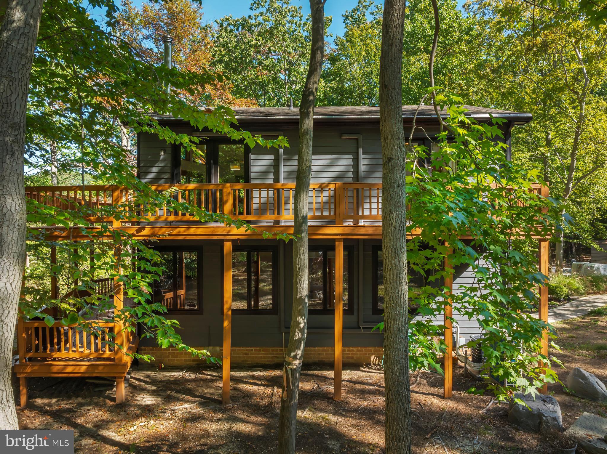 10050 Forrest Lane Chestertown, MD 21620 - Photo 21 of 49 front view of a house with a porch