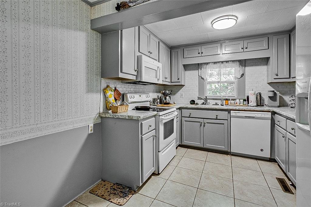 349 Ridge Road Seagrove, NC 27341 - Photo 35 of 50