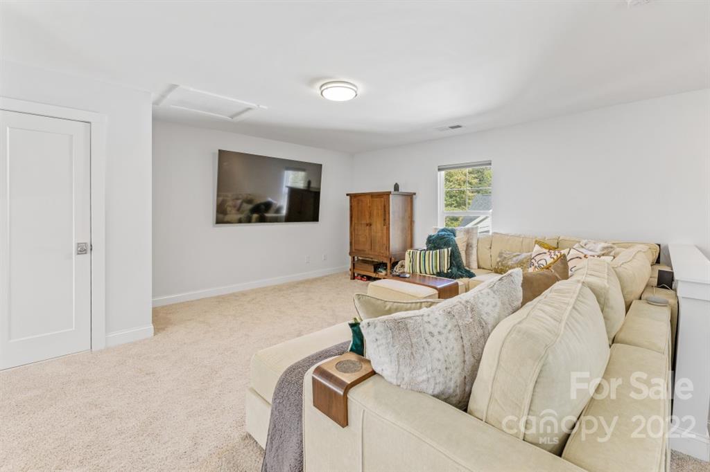 2845 Mayflower Road Charlotte, NC 28208 - Photo 34 of 48 Gallery Image 34