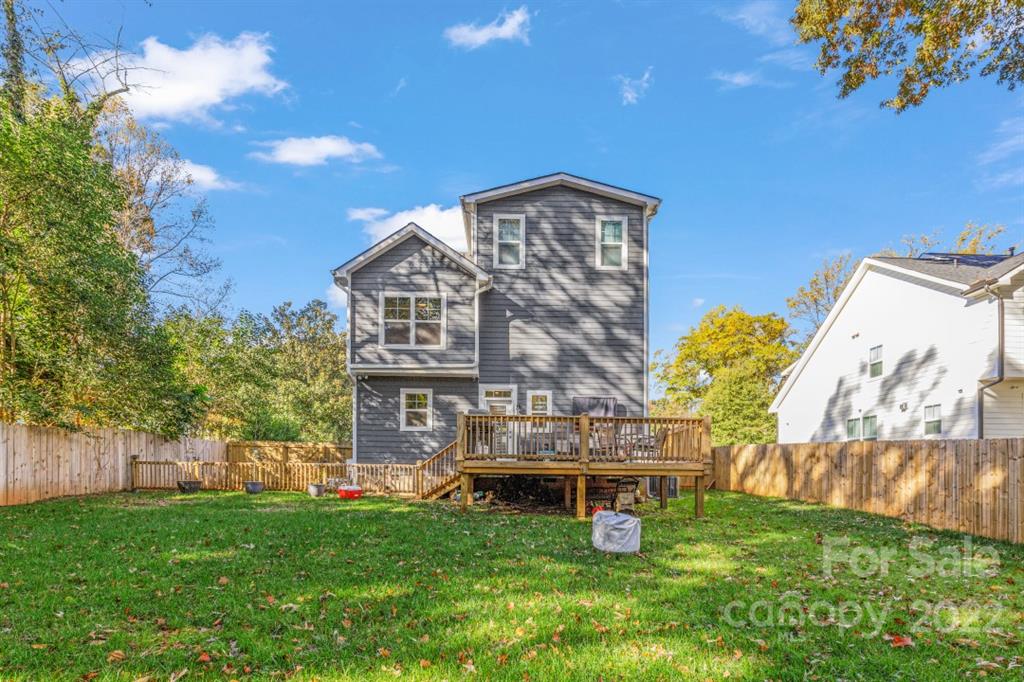 2845 Mayflower Road Charlotte, NC 28208 - Photo 5 of 48 Gallery Image 5
