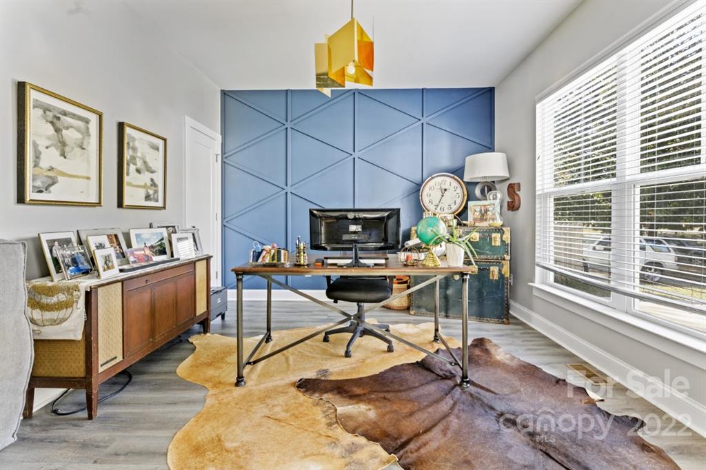 2845 Mayflower Road Charlotte, NC 28208 - Photo 6 of 48 Gallery Image 6