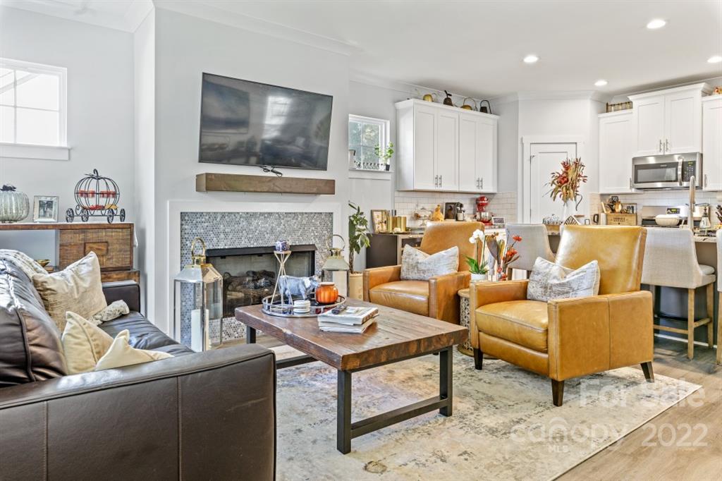 2845 Mayflower Road Charlotte, NC 28208 - Photo 8 of 48 Gallery Image 8