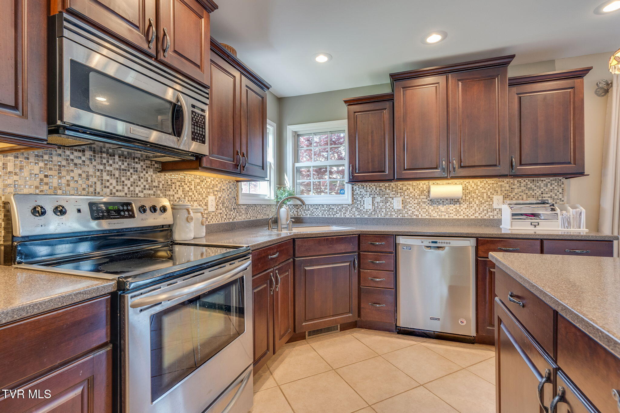273 Dunbar Road Chuckey, TN 37641 - Photo 14 of 53 014