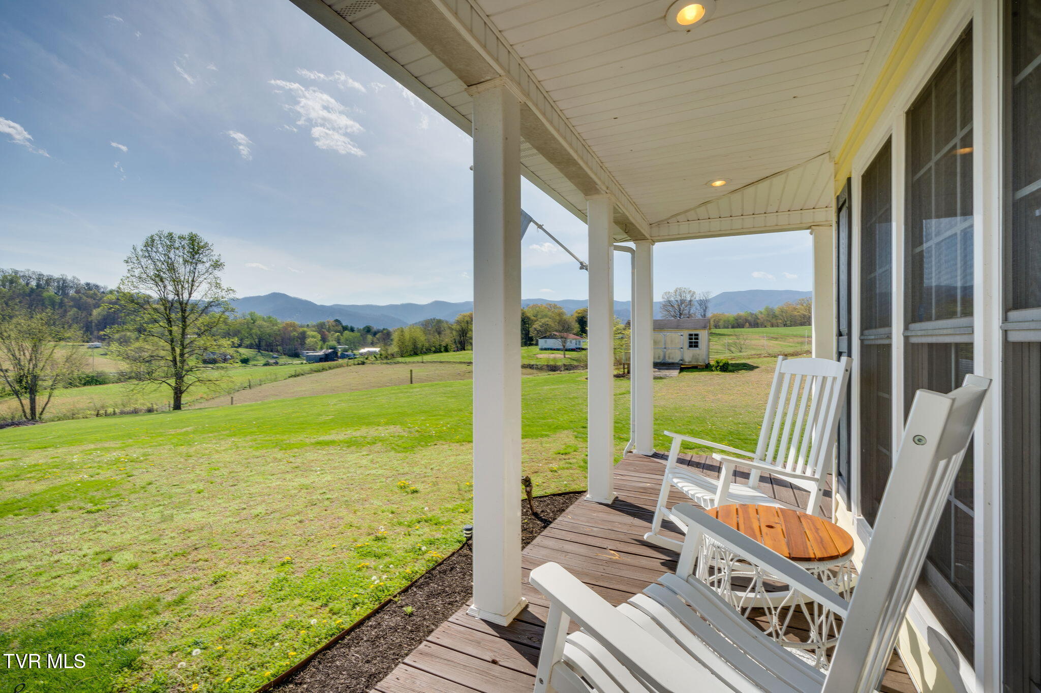 273 Dunbar Road Chuckey, TN 37641 - Photo 34 of 53 034