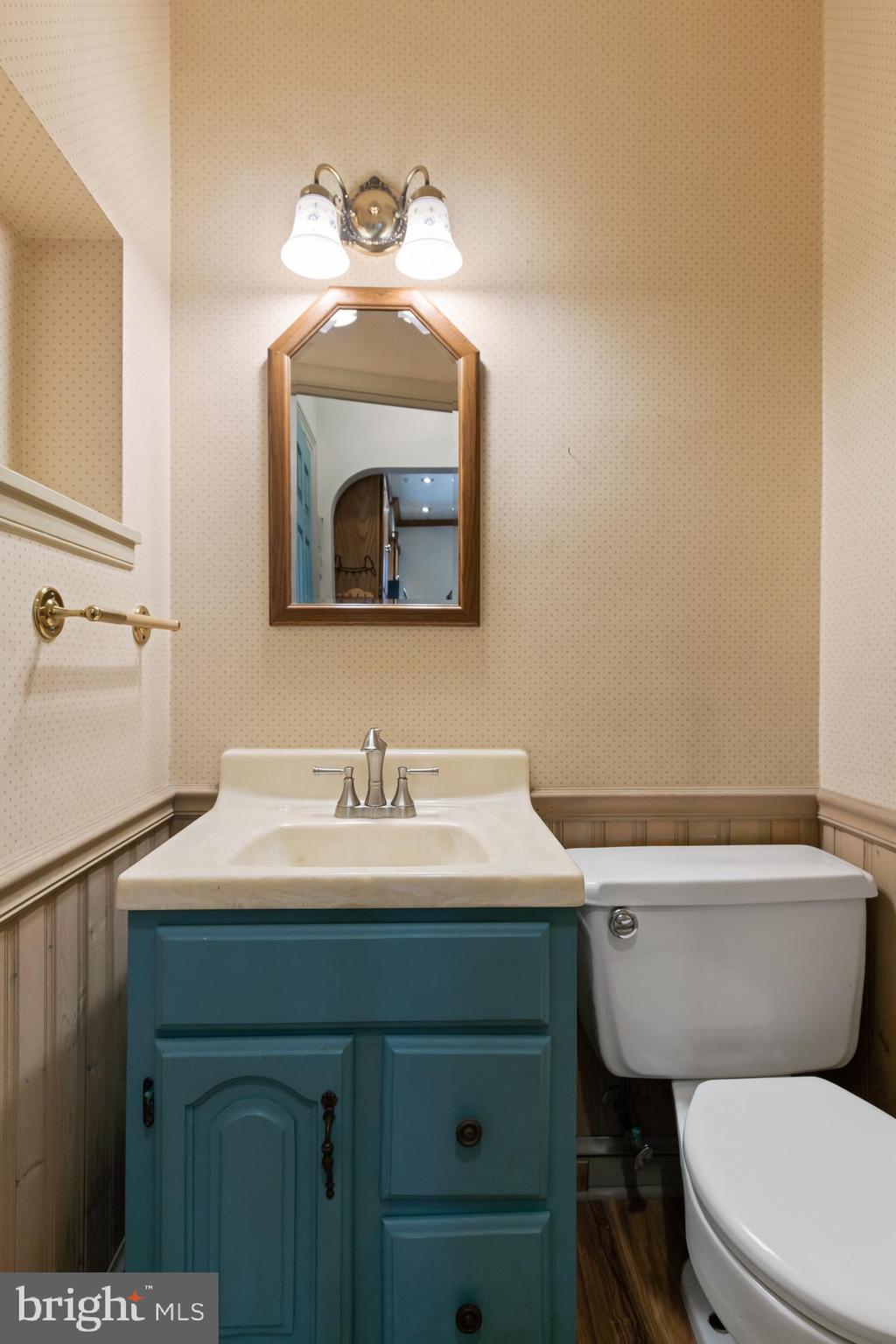 415 Rohrerstown Road Lancaster, PA 17603 - Photo 30 of 39 Gallery Image 30