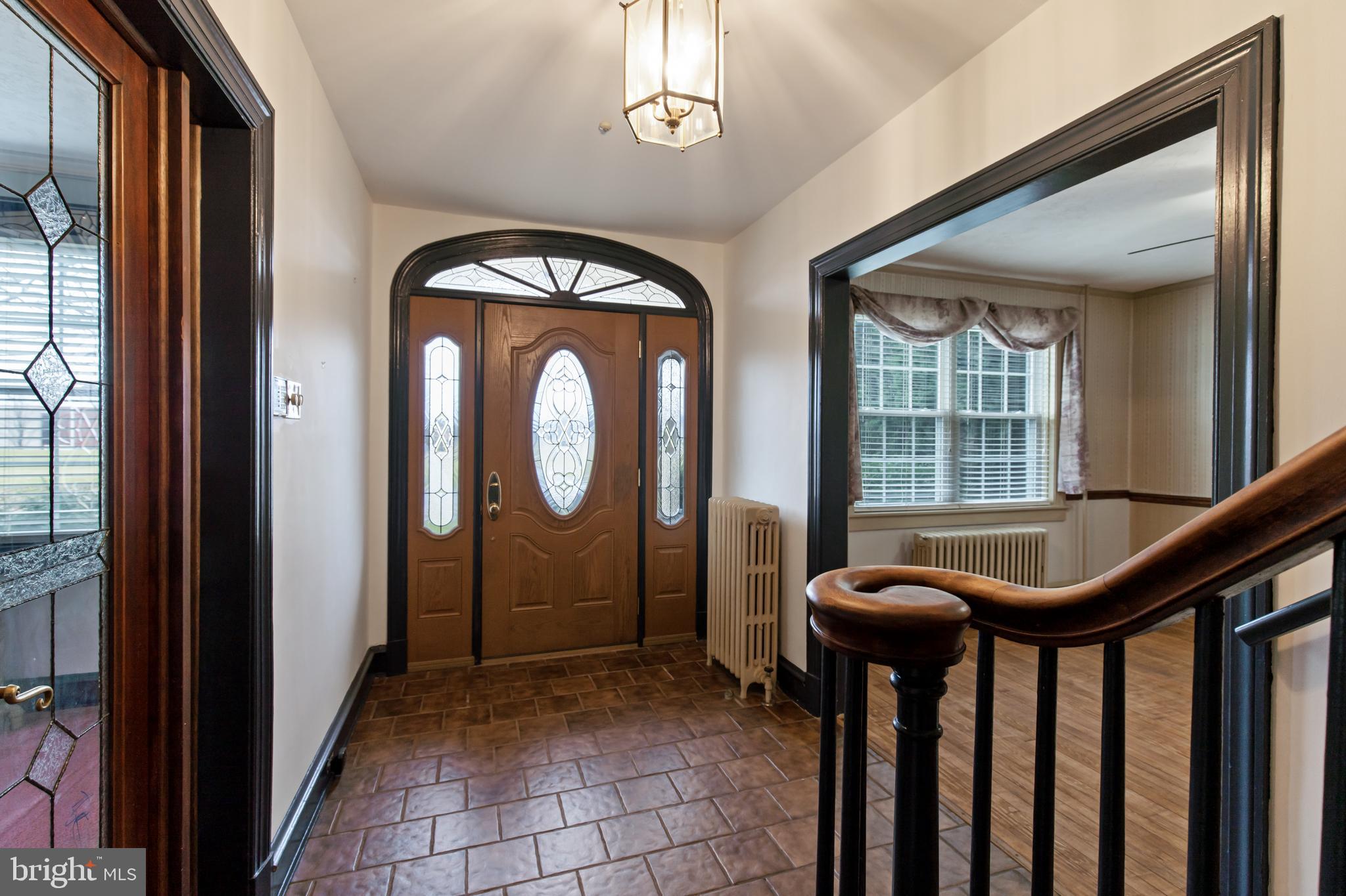 415 Rohrerstown Road Lancaster, PA 17603 - Photo 4 of 39 Gallery Image 4