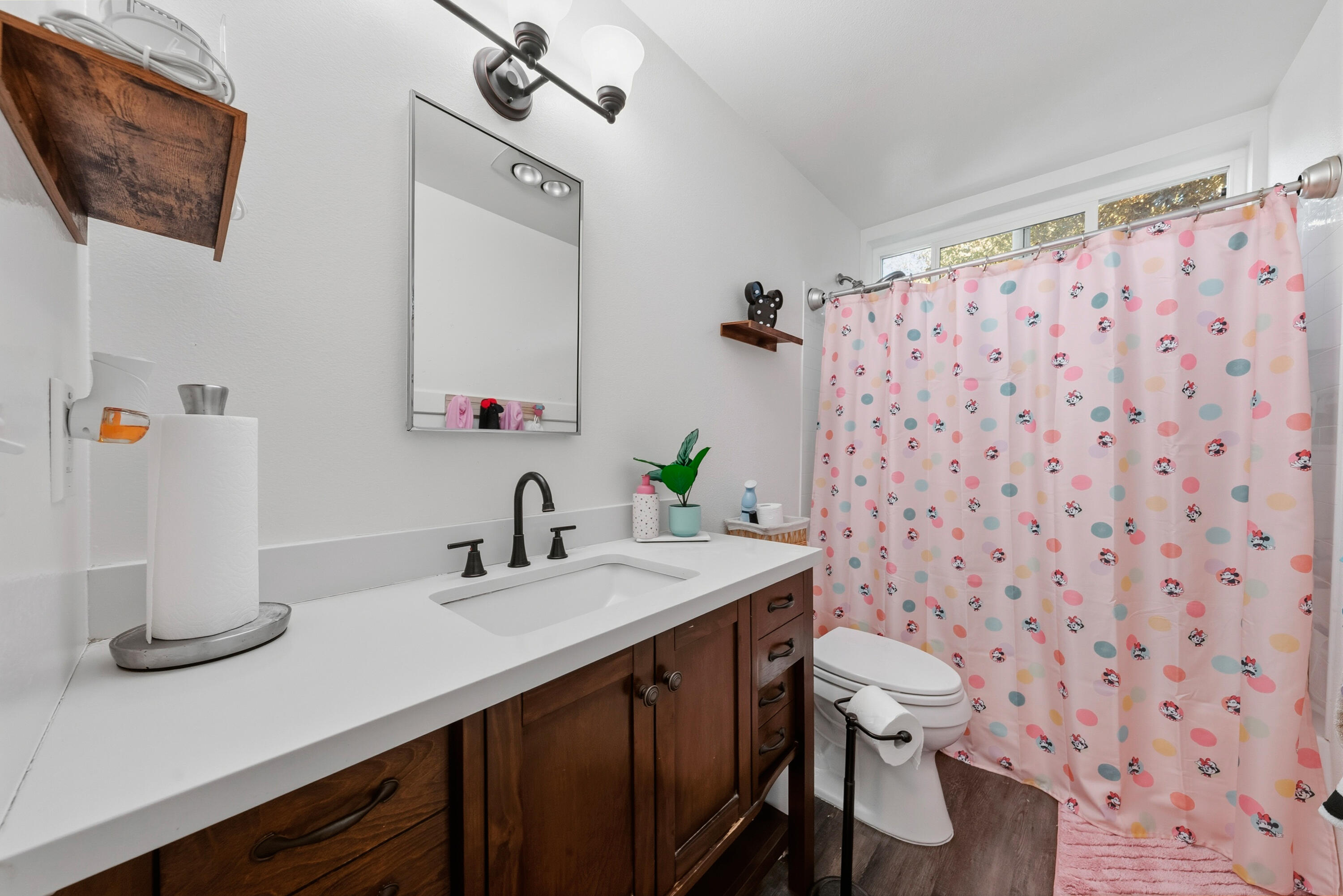 5088 Rhoads Avenue, Unit D Santa Barbara, CA 93111 - Photo 29 of 36 5088 Rhoades SB-54