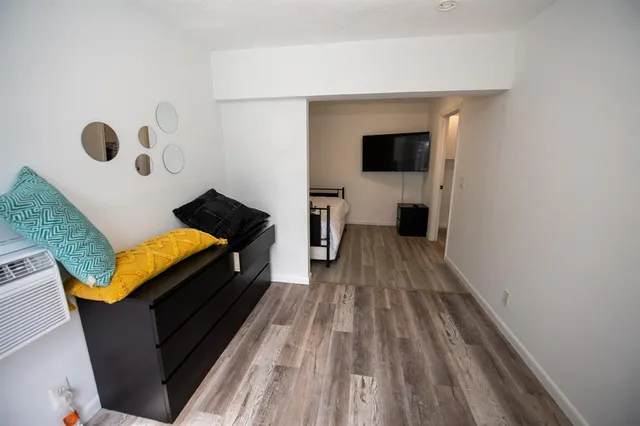 $4,500 | 5320 Taylor Street, Hollywood, FL 33021