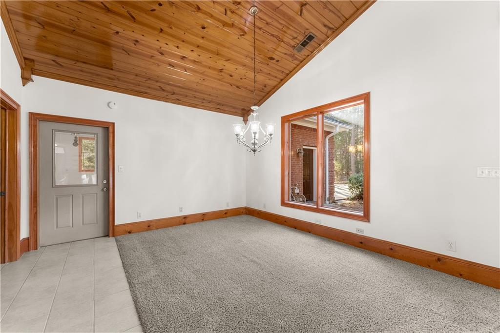287 Spring Branch Circle Toccoa, GA 30577 - Photo 20 of 75 a view of an empty room with window