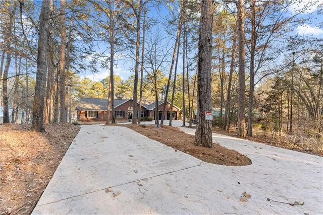 $1,150,000 | 287 Spring Branch Circle, Toccoa, GA 30577